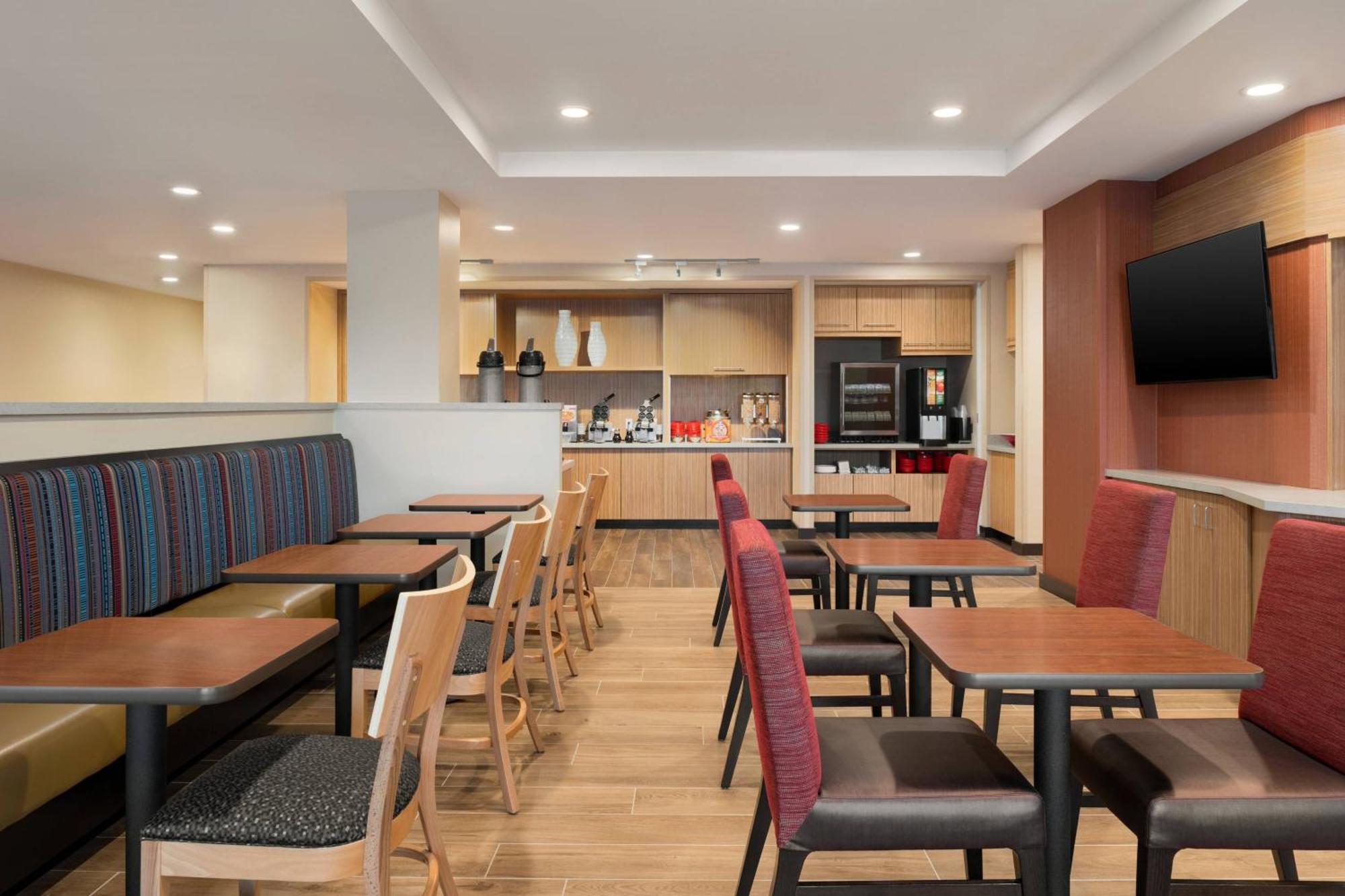 Towneplace Suites By Marriott Dubuque Downtown Eksteriør bilde