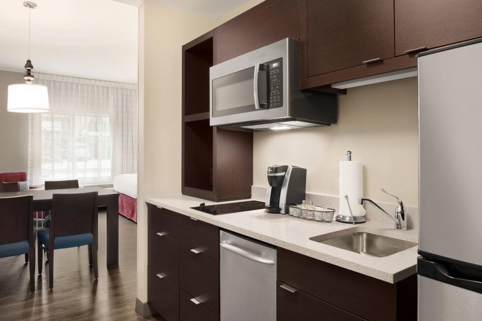 Towneplace Suites By Marriott Dubuque Downtown Eksteriør bilde