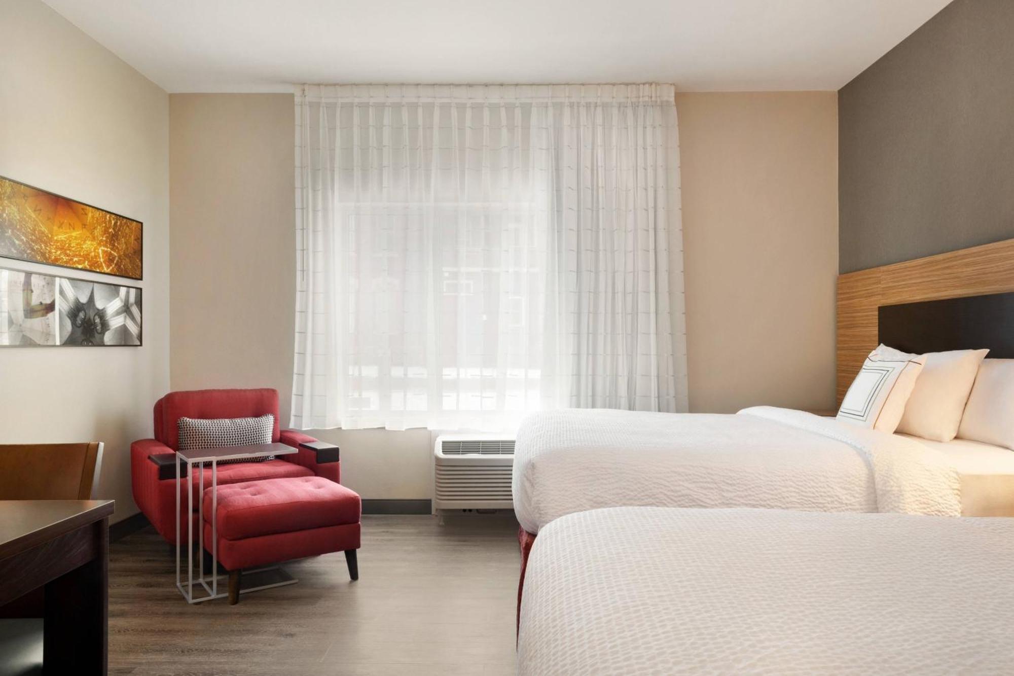 Towneplace Suites By Marriott Dubuque Downtown Eksteriør bilde